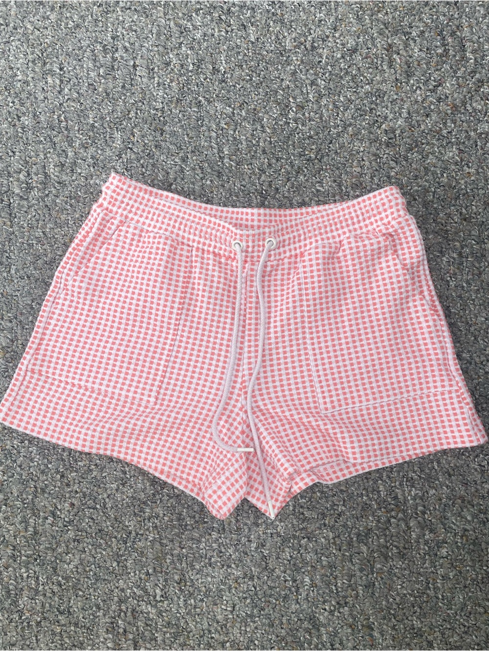 Lou & Grey coral check shorts